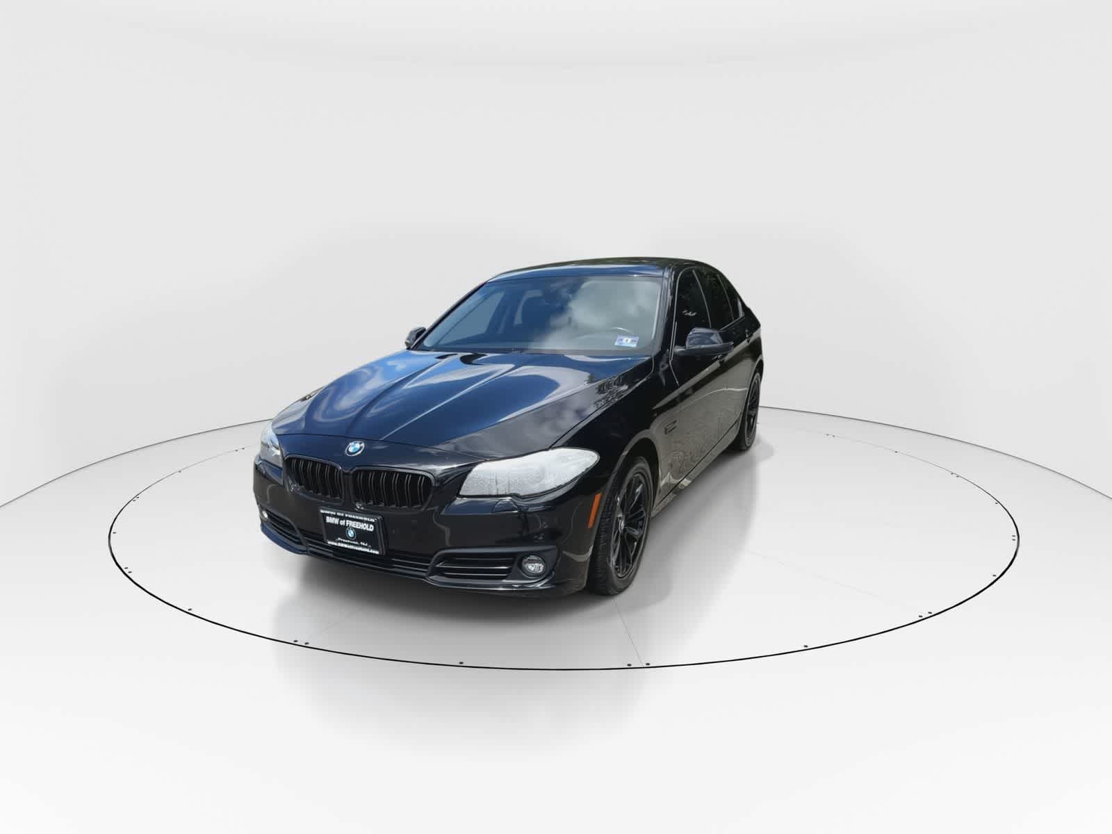 Thumbnail: 2016 BMW 5 Series - 8
