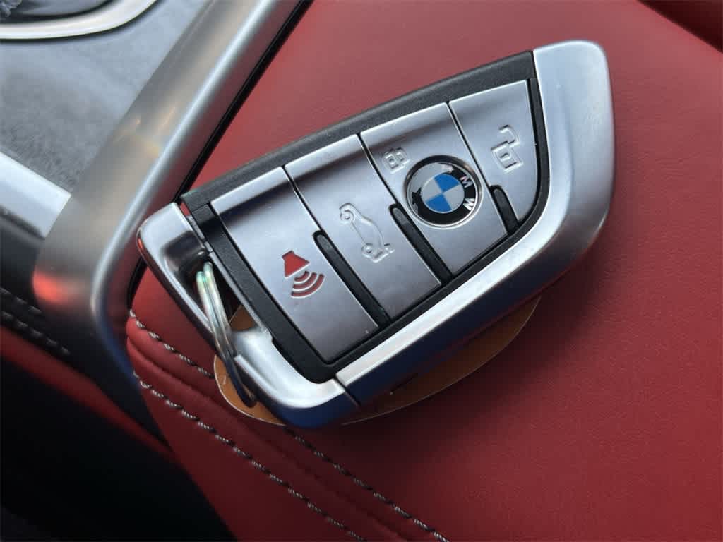 Thumbnail: 2024 BMW 8 Series - 28