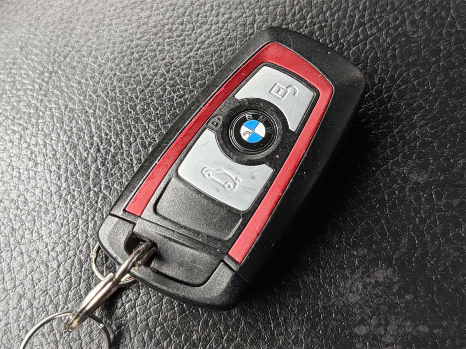 Thumbnail: 2015 BMW 3 Series - 28