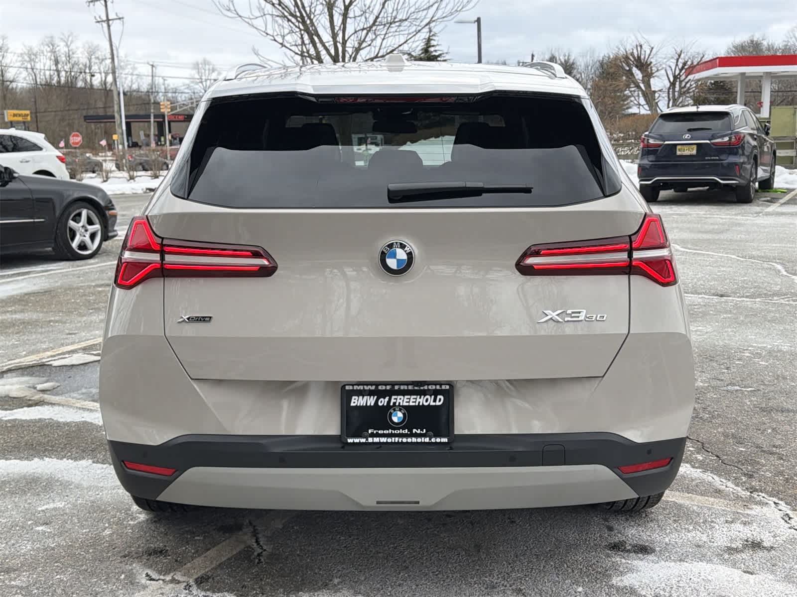 Thumbnail: 2025 BMW X3 - 13