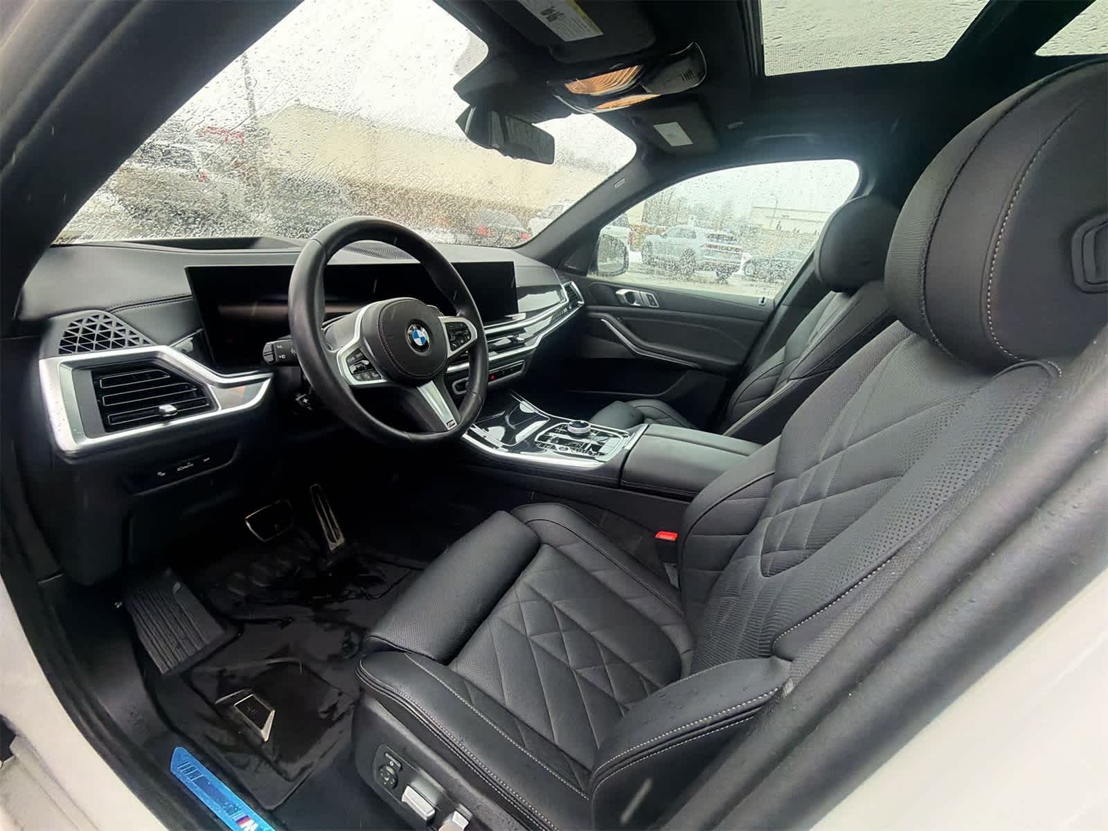 Thumbnail: 2025 BMW X5 - 10