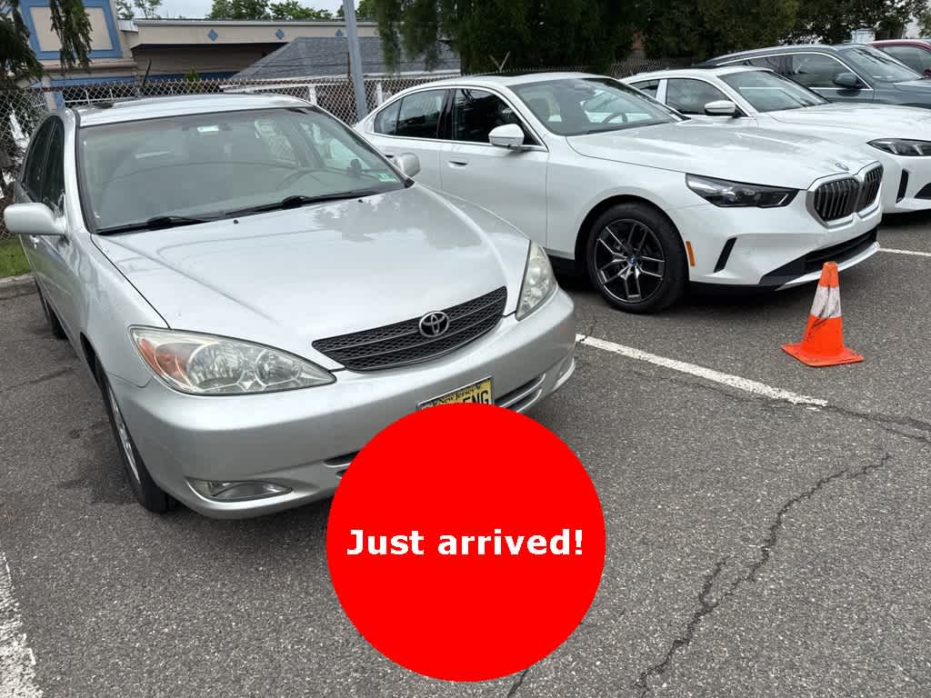 2004 Toyota Camry XLE Hero Image
