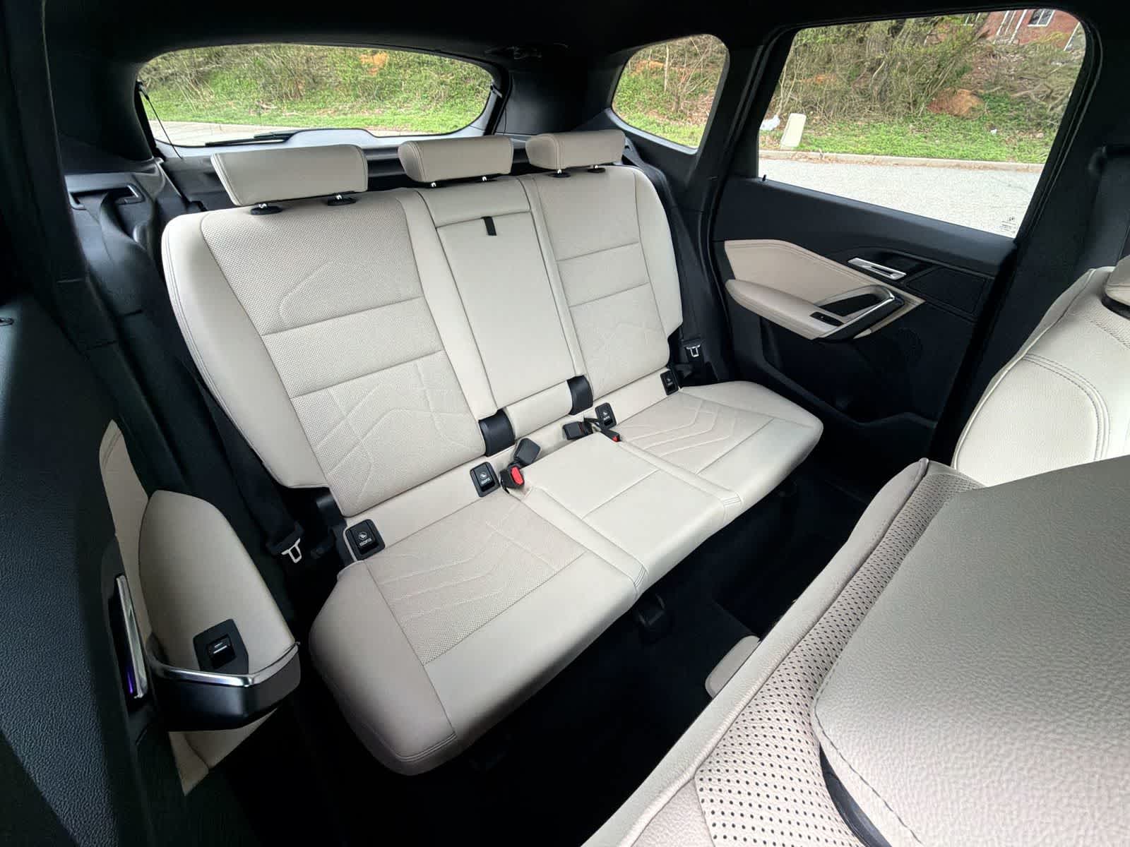 Thumbnail: 2023 BMW X1 - 21