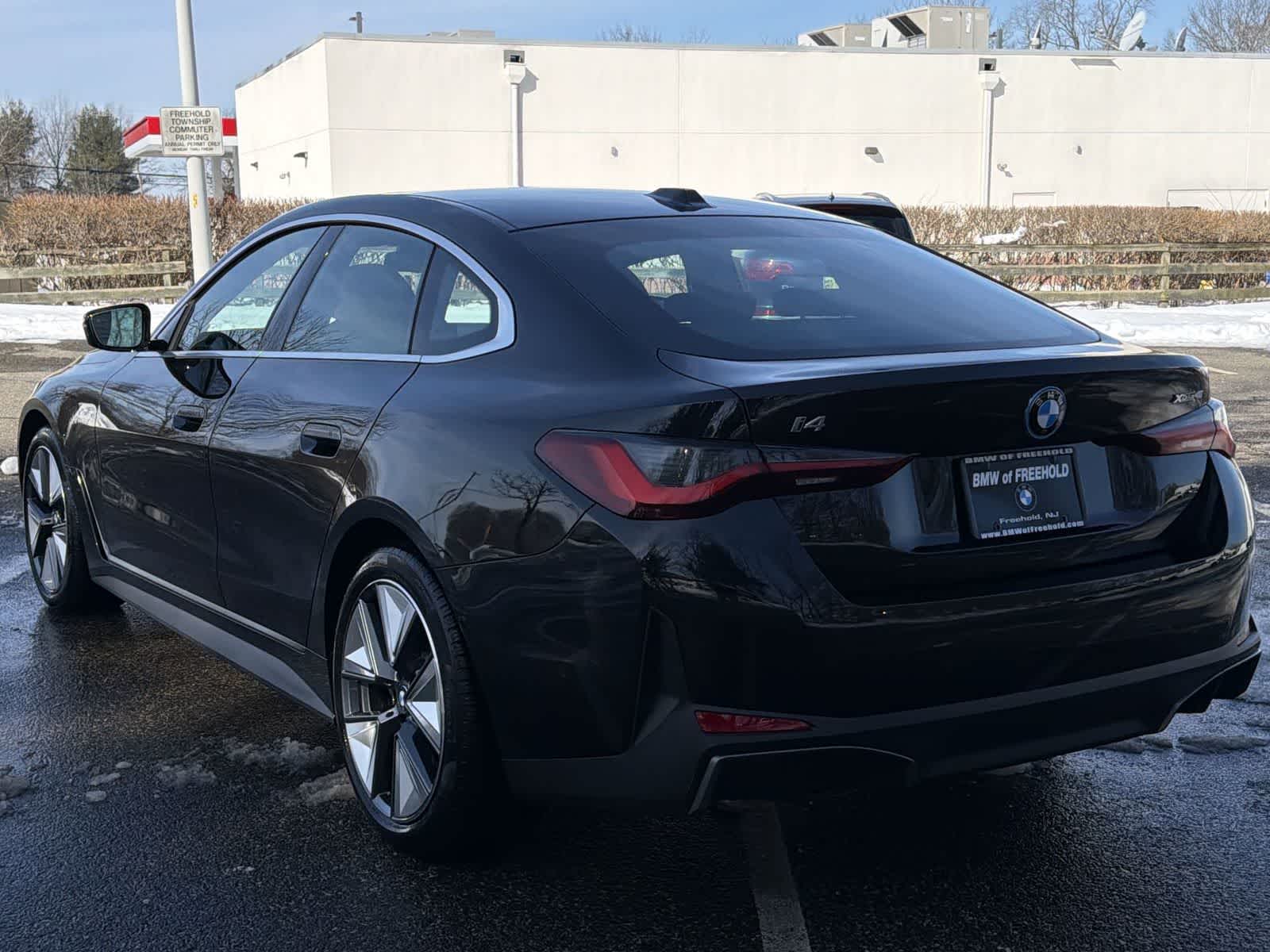 Thumbnail: 2025 BMW i4 - 12