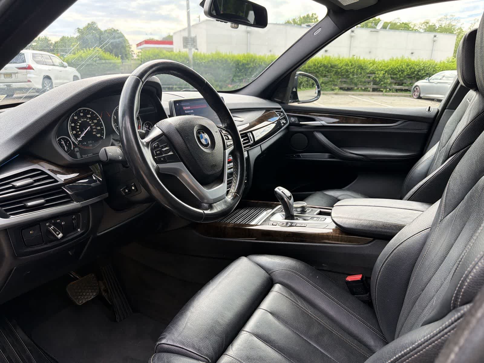 Thumbnail: 2018 BMW X5 - 10