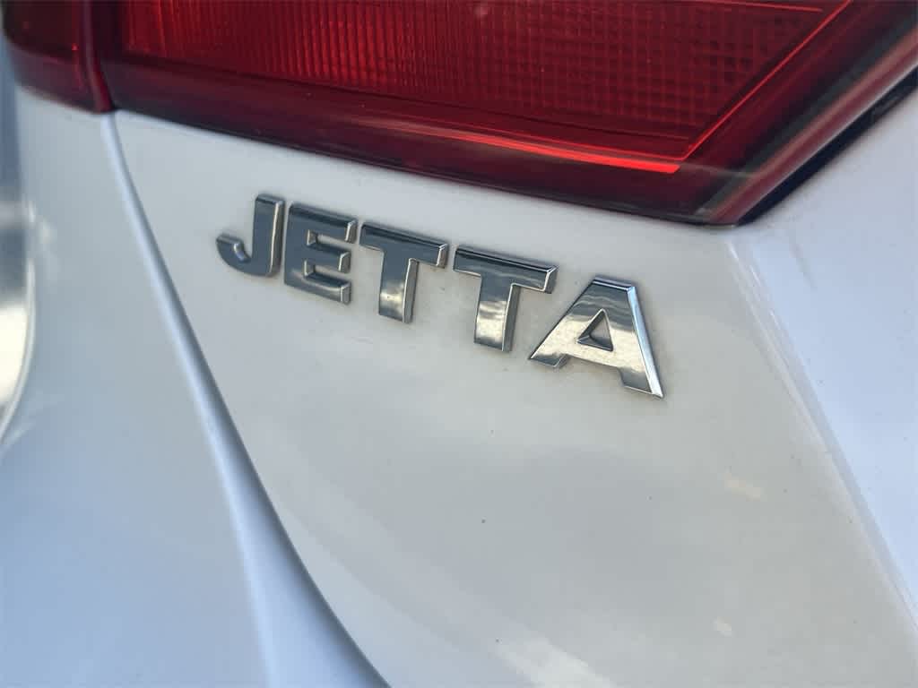 Thumbnail: 2014 Volkswagen Jetta - 15