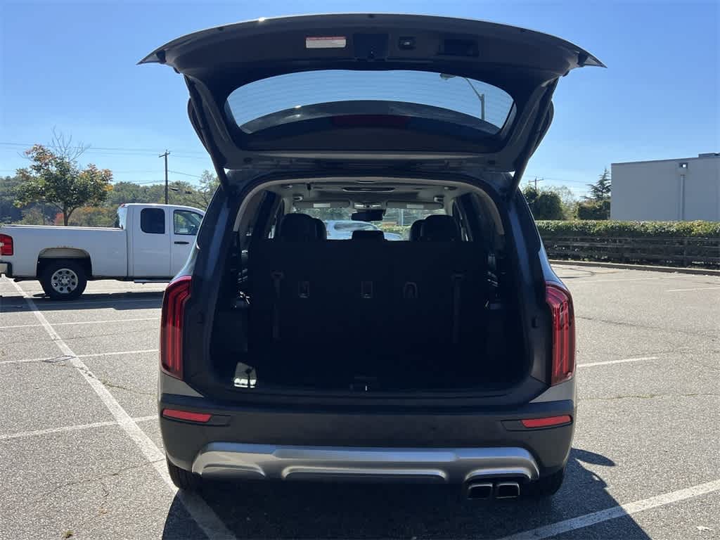 Thumbnail: 2020 Kia Telluride - 27