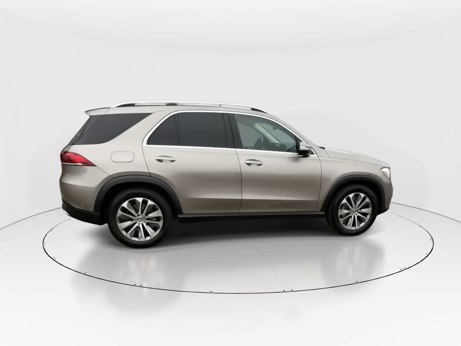 Thumbnail: 2021 Mercedes-Benz GLE - 2