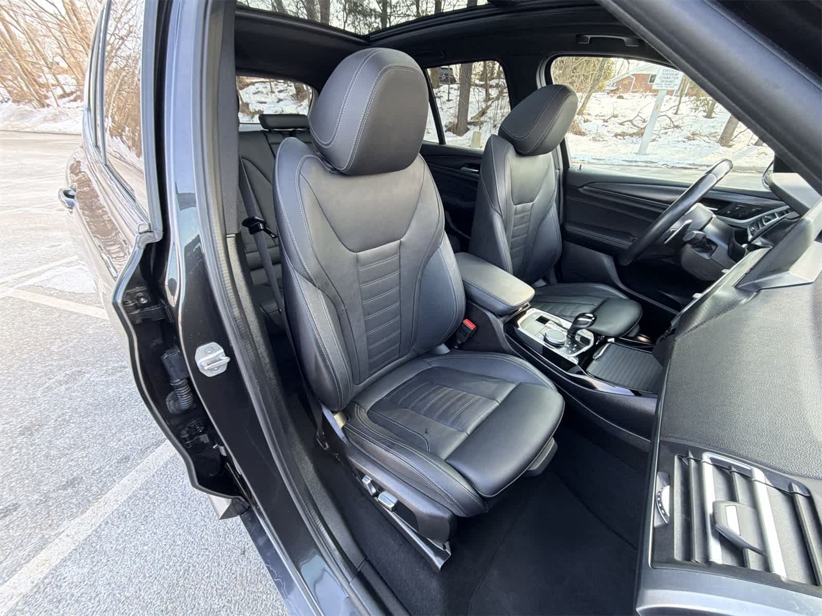 Thumbnail: 2022 BMW X3 - 22