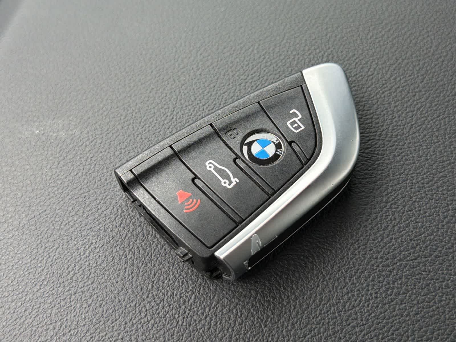 Thumbnail: 2023 BMW 3 Series - 28