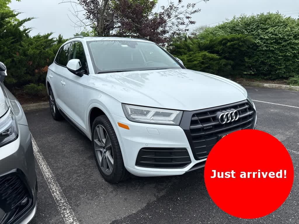 2020 Audi Q5 Premium Hero Image