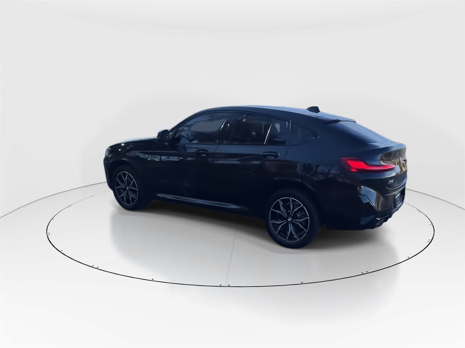 Thumbnail: 2023 BMW X4 - 7