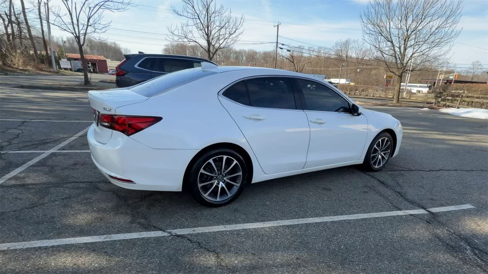 Thumbnail: 2017 Acura TLX - 9