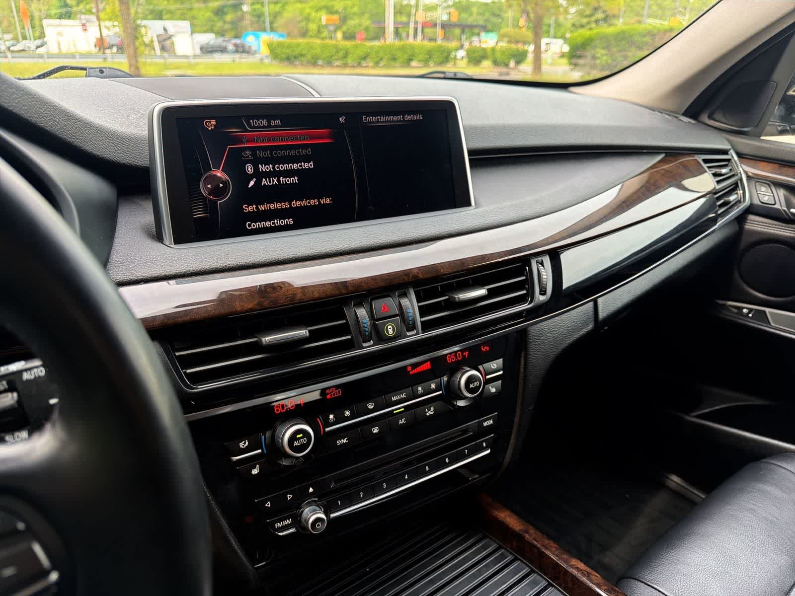 Thumbnail: 2015 BMW X5 - 24