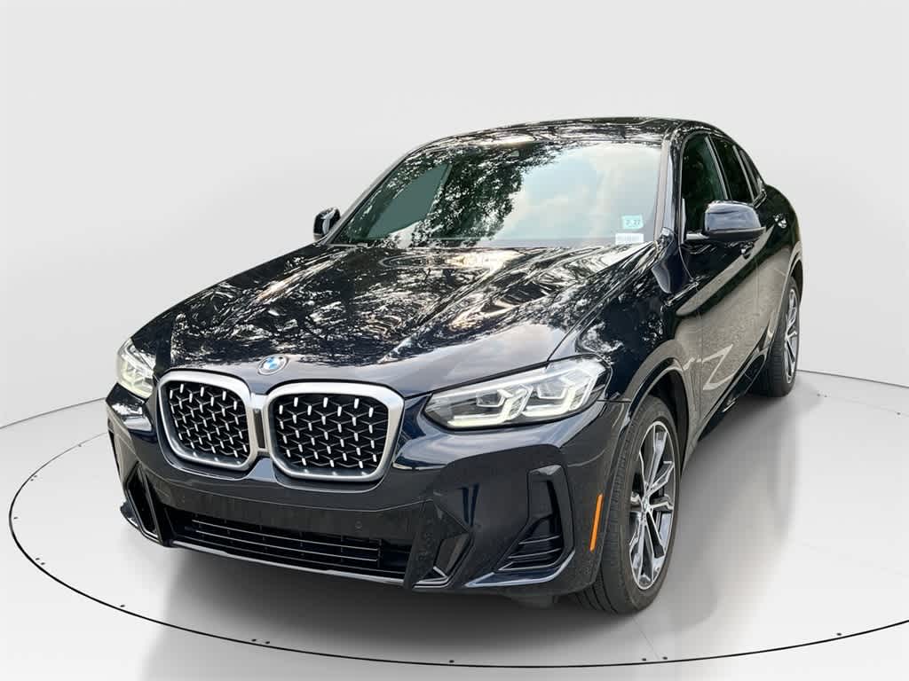 Thumbnail: 2022 BMW X4 - 1