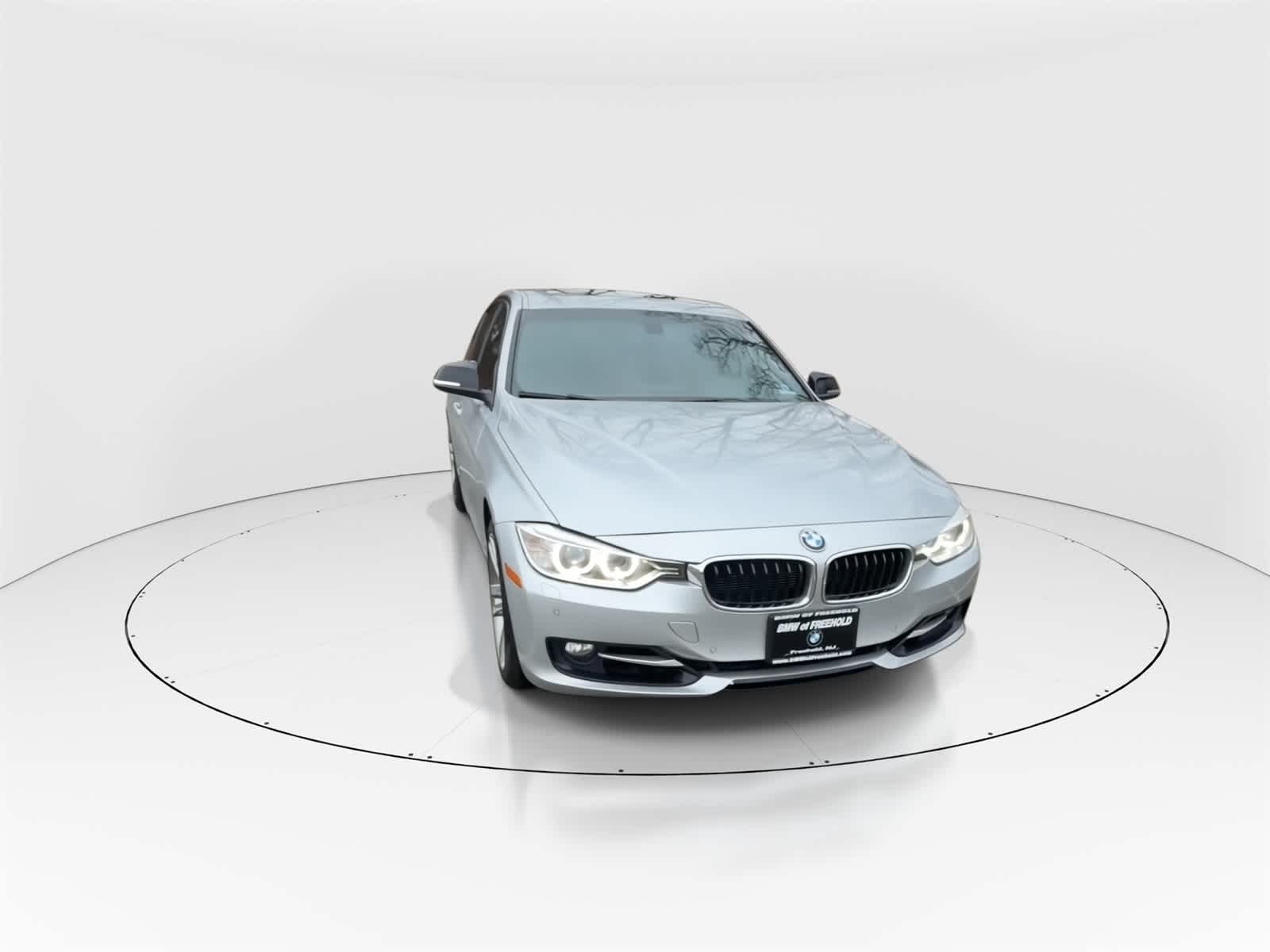 Thumbnail: 2015 BMW 3 Series - 4