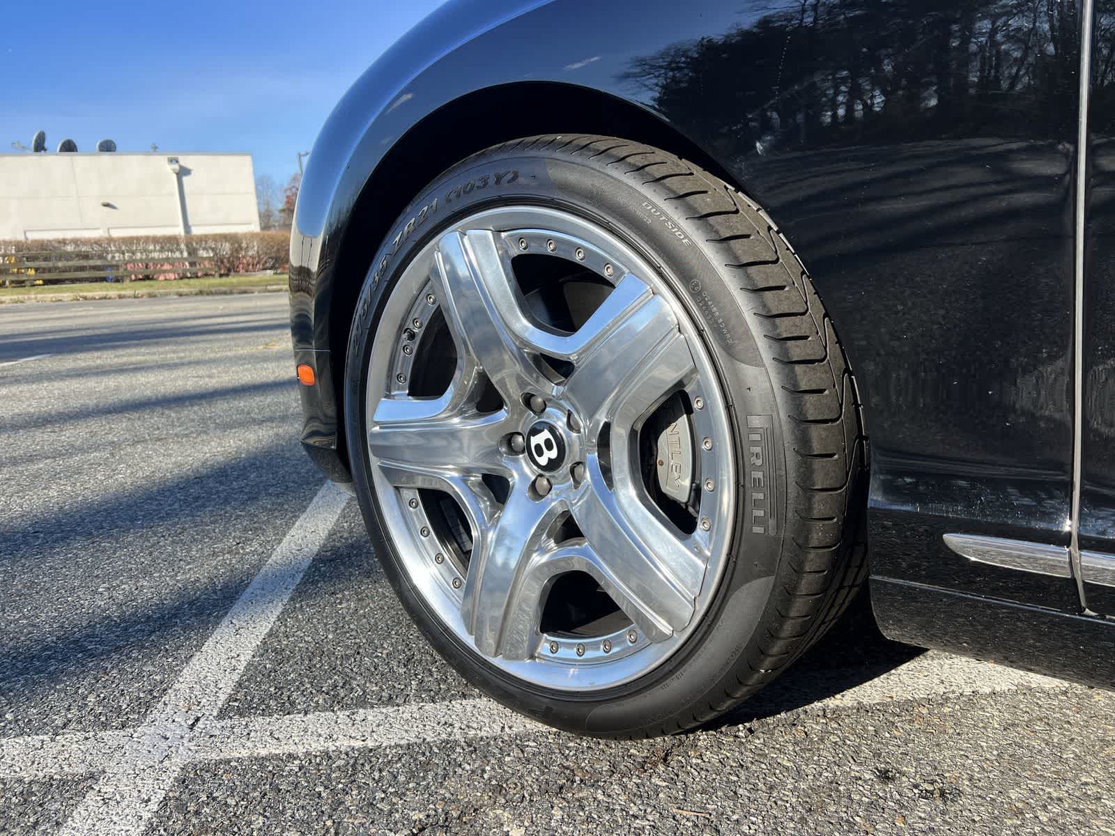 Thumbnail: 2013 Bentley Continental - 16