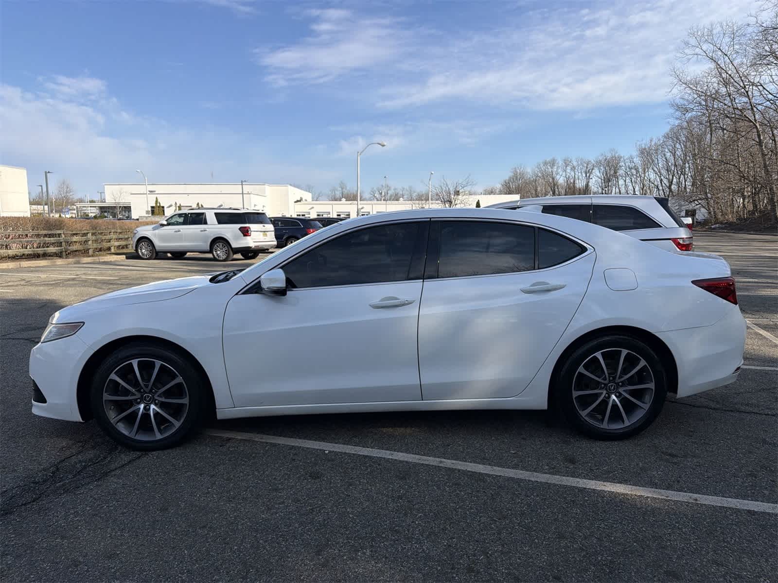 Thumbnail: 2017 Acura TLX - 11