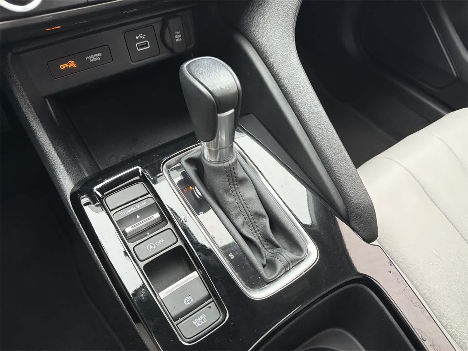 Thumbnail: 2023 Acura Integra - 25