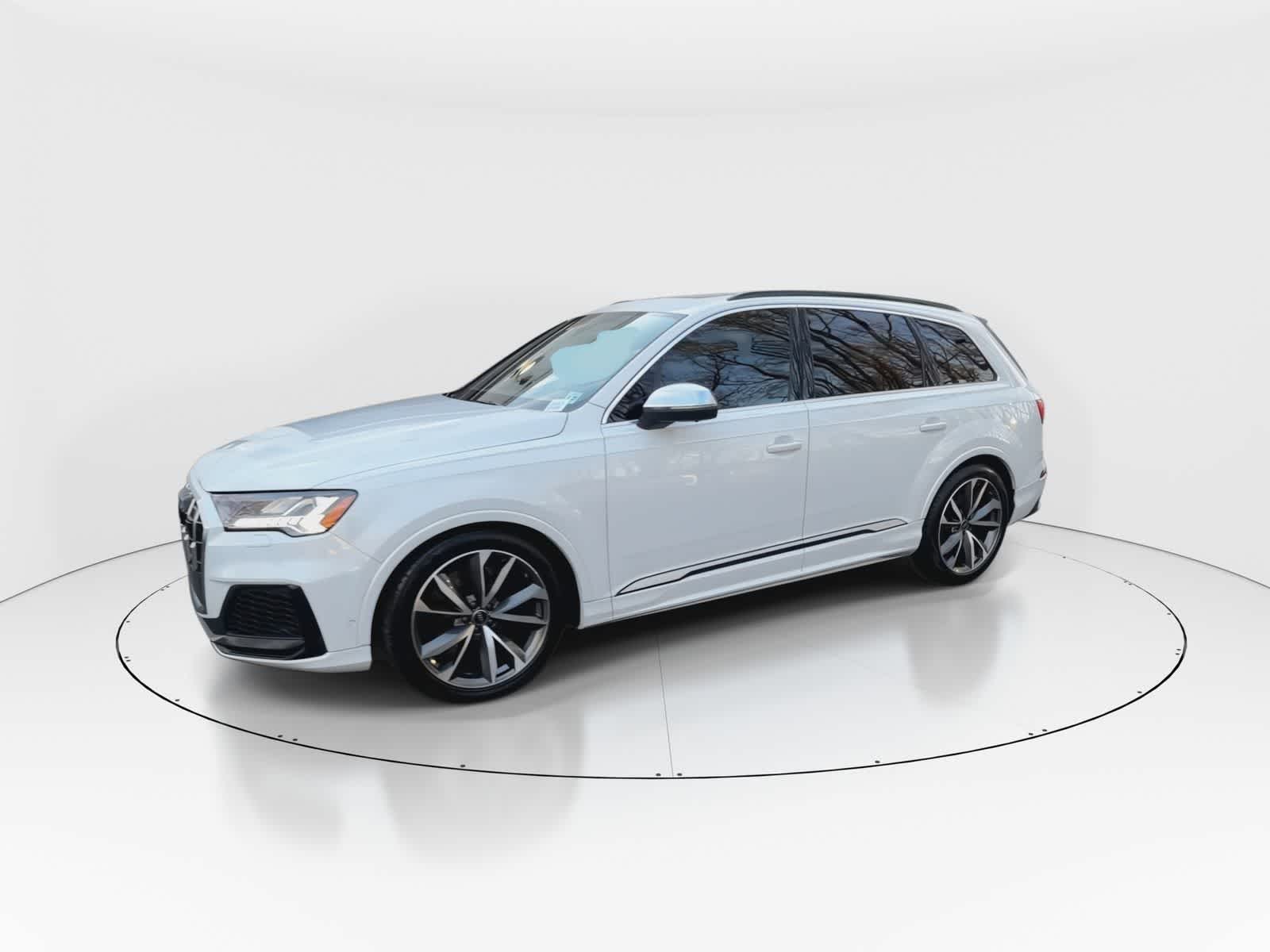 Thumbnail: 2024 Audi SQ7 - 4