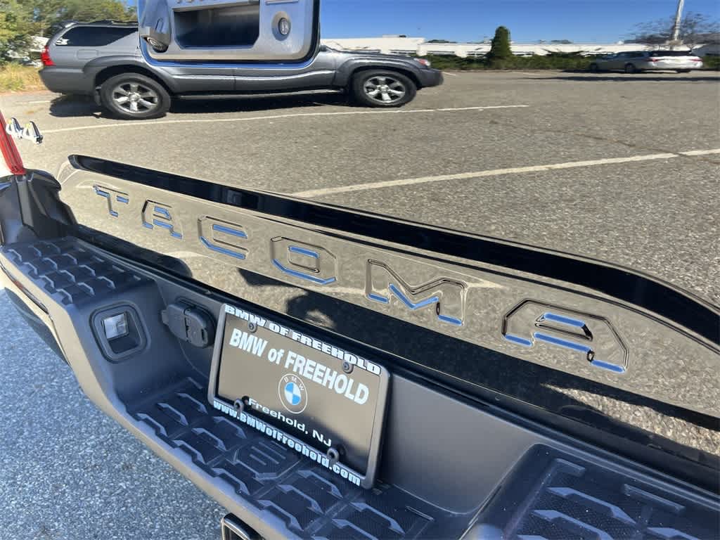 Thumbnail: 2023 Toyota Tacoma - 15