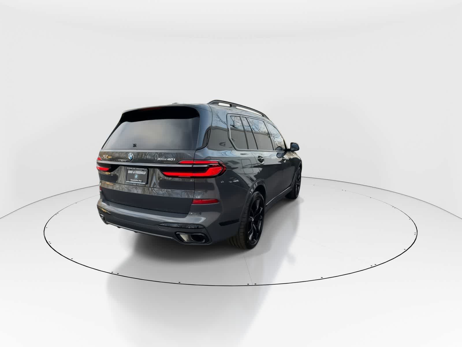 Thumbnail: 2024 BMW X7 - 7