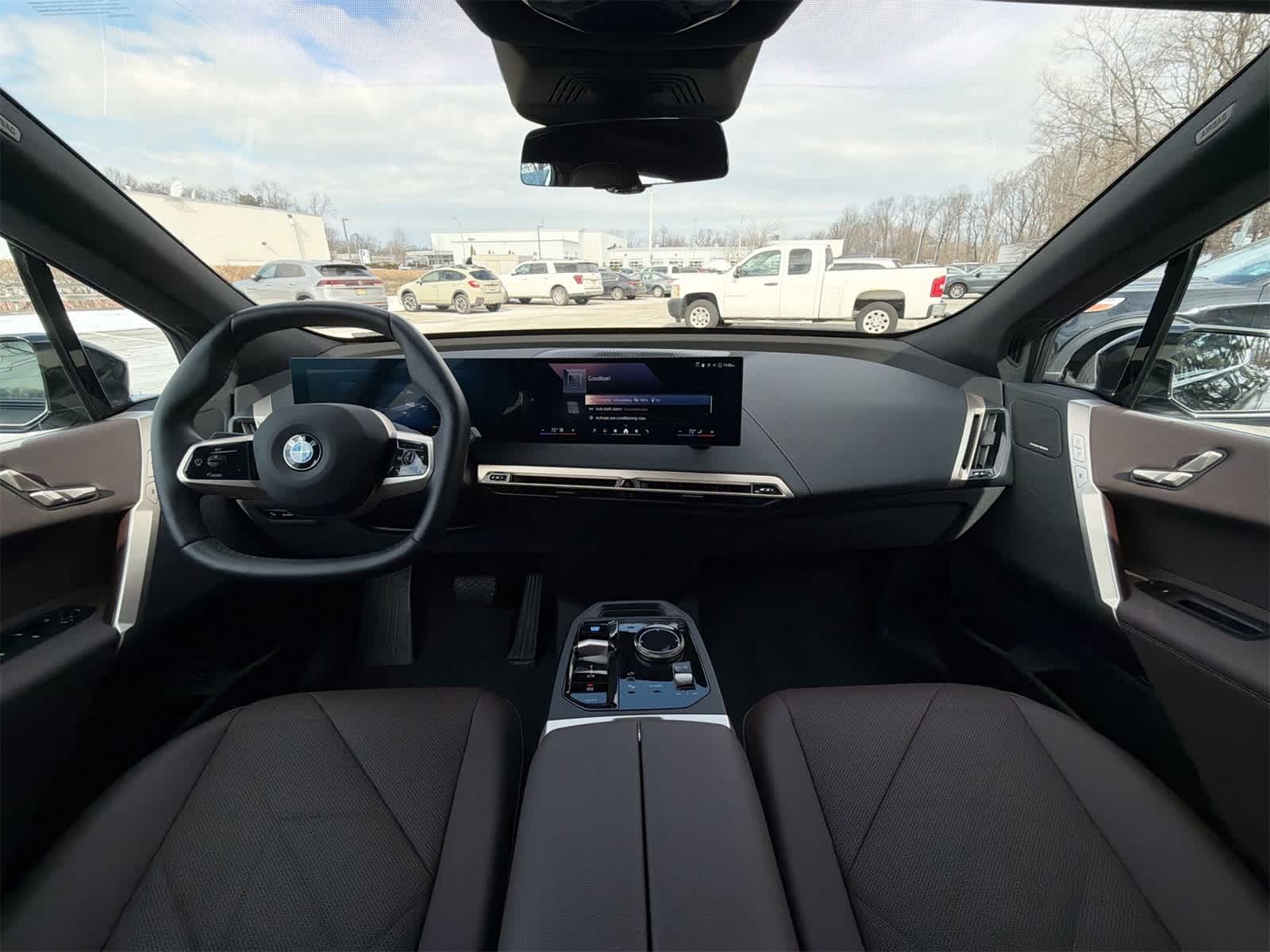 Thumbnail: 2026 BMW iX - 17