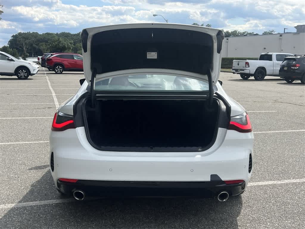 Thumbnail: 2023 BMW 4 Series - 27