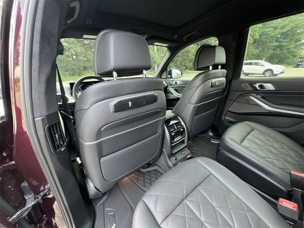 Thumbnail: 2023 BMW X7 - 20