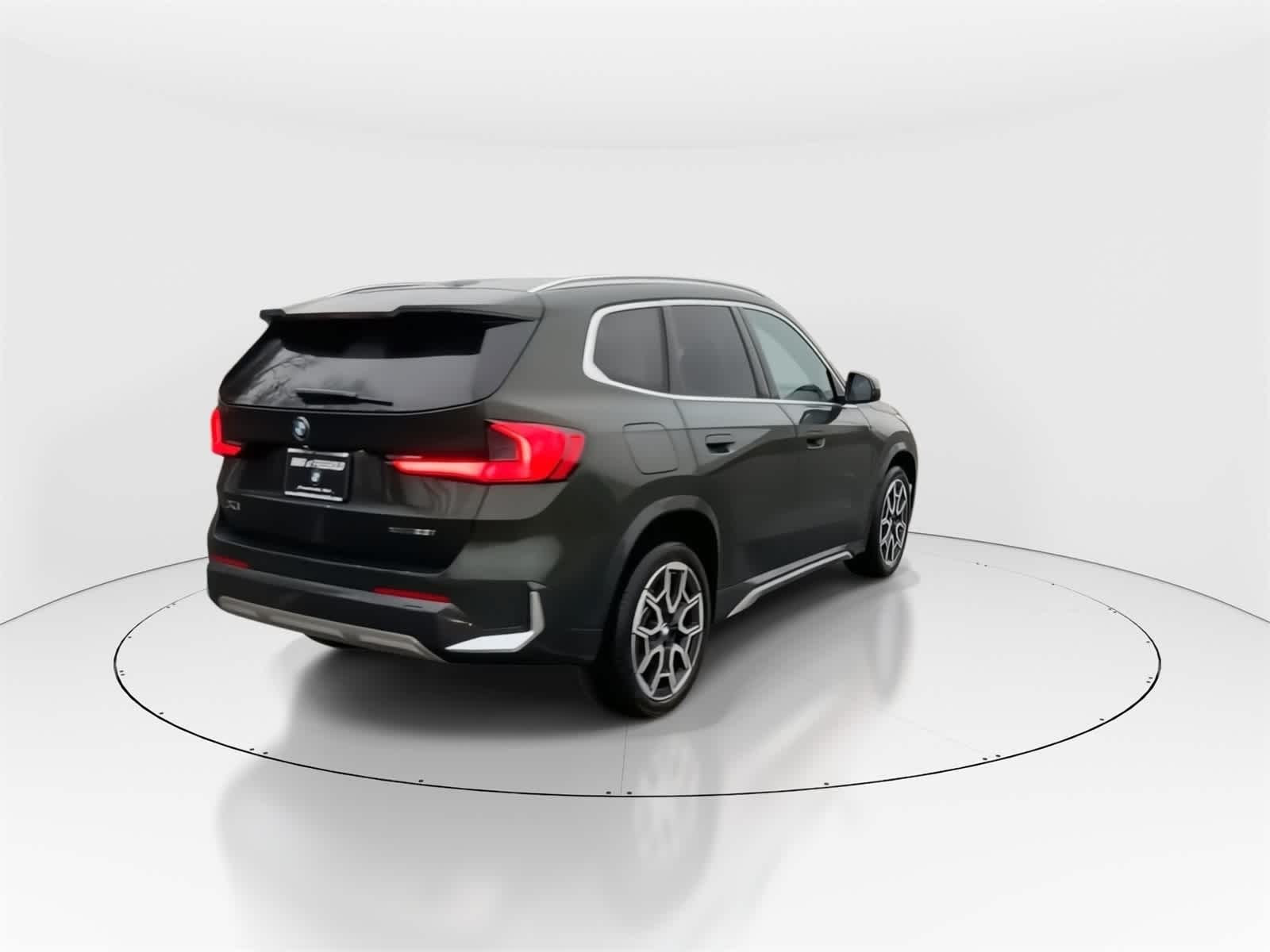 Thumbnail: 2025 BMW X1 - 9