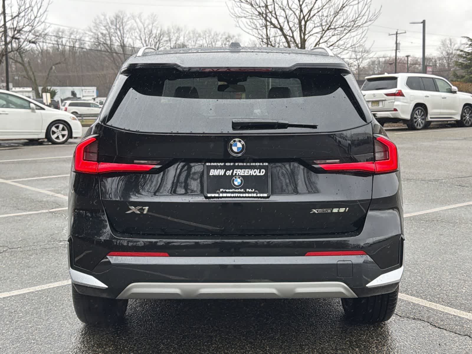 Thumbnail: 2025 BMW X1 - 13