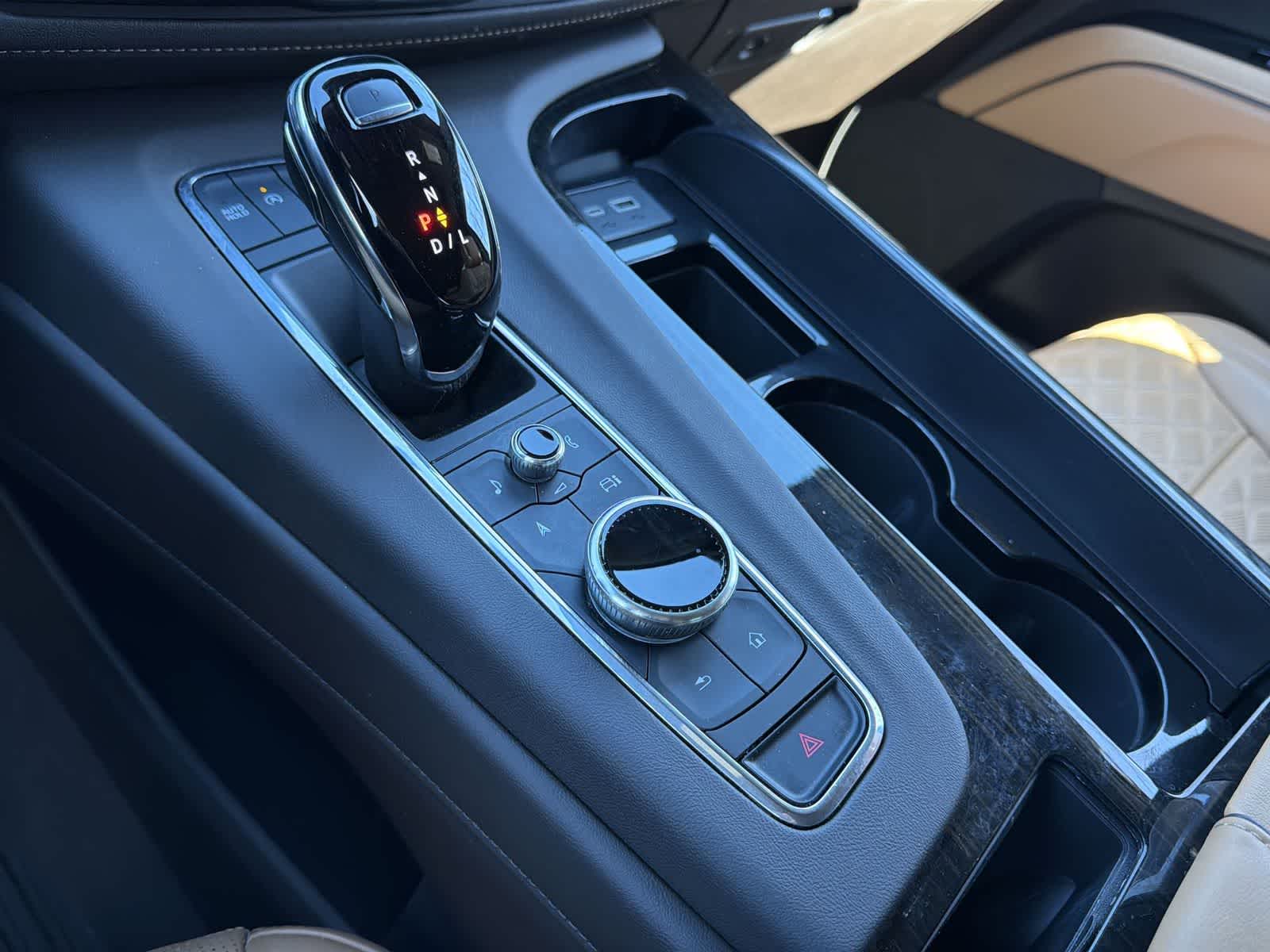 Thumbnail: 2024 Cadillac Escalade - 25