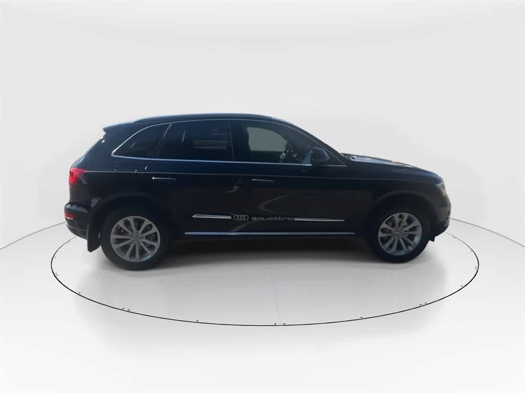Thumbnail: 2016 Audi Q5 - 9