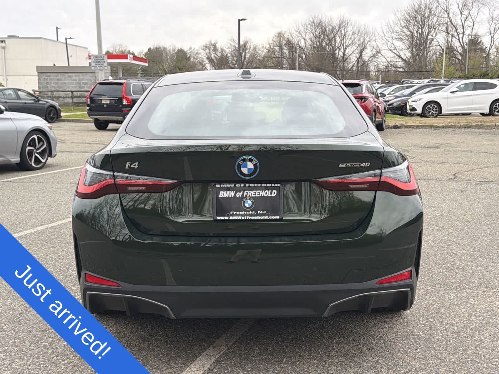 Thumbnail: 2023 BMW i4 - 13