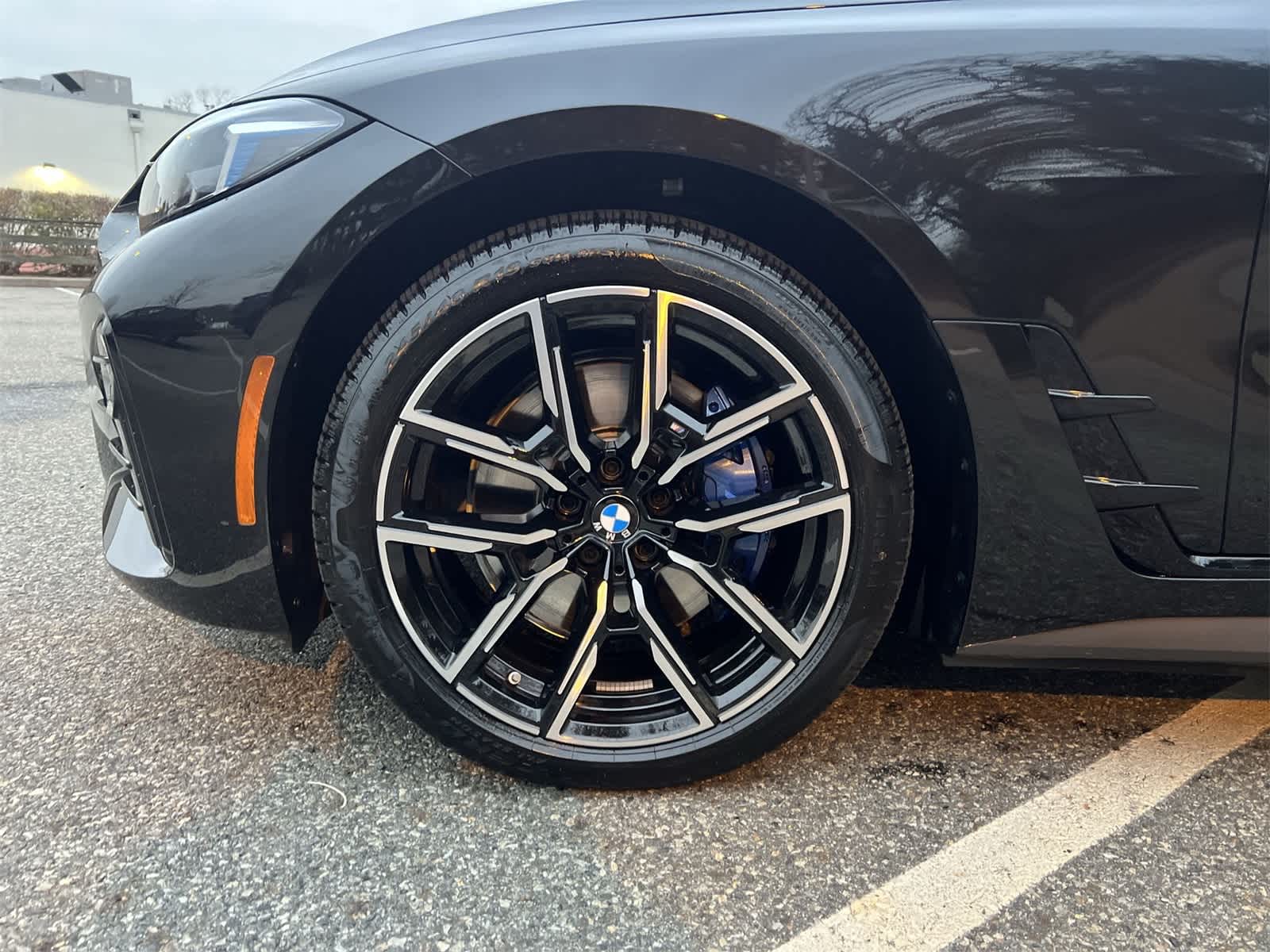 Thumbnail: 2025 BMW i4 - 16