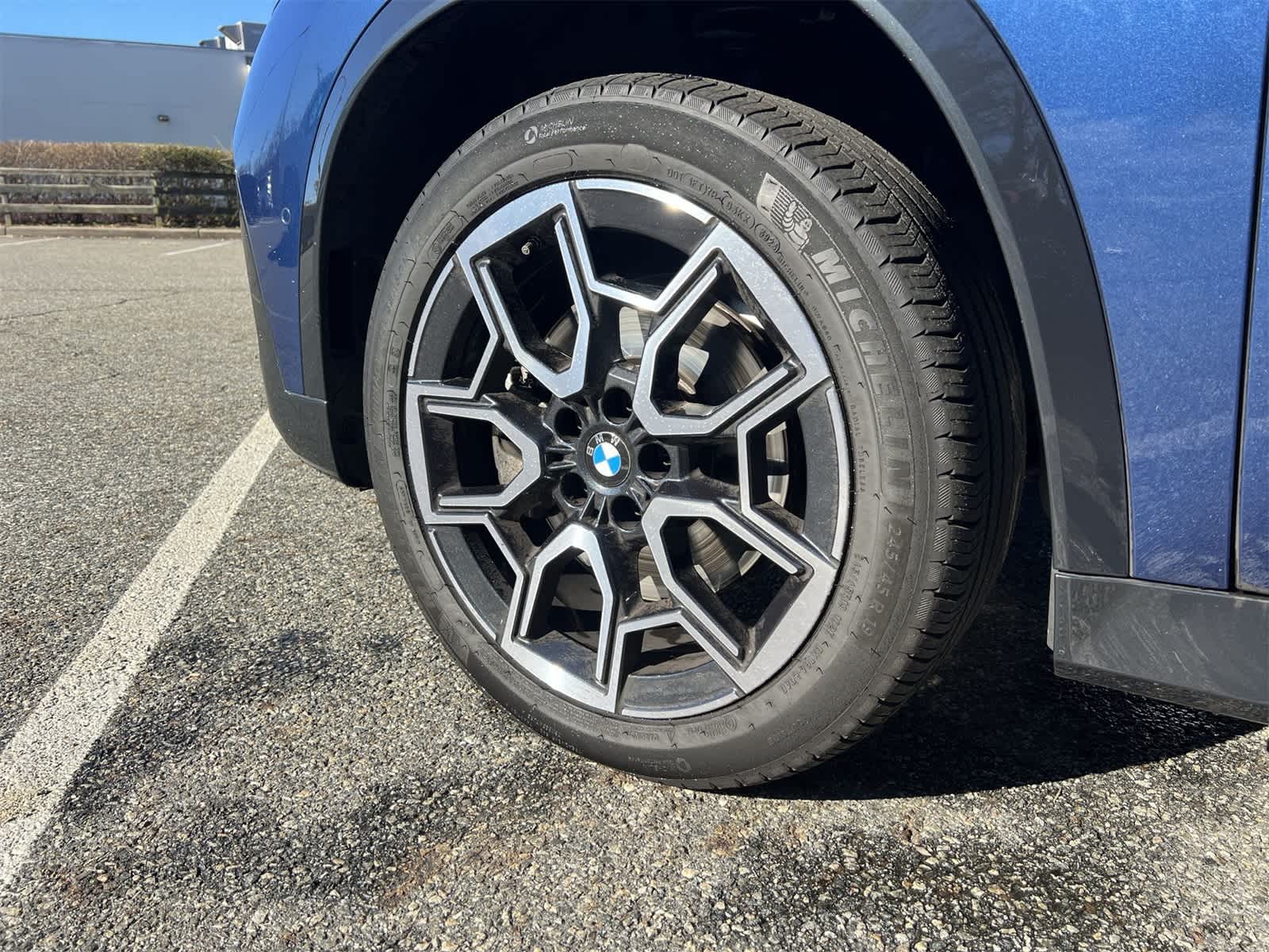 Thumbnail: 2025 BMW X1 - 16