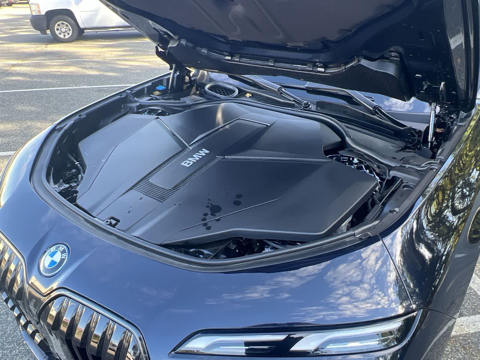 Thumbnail: 2025 BMW i7 - 17