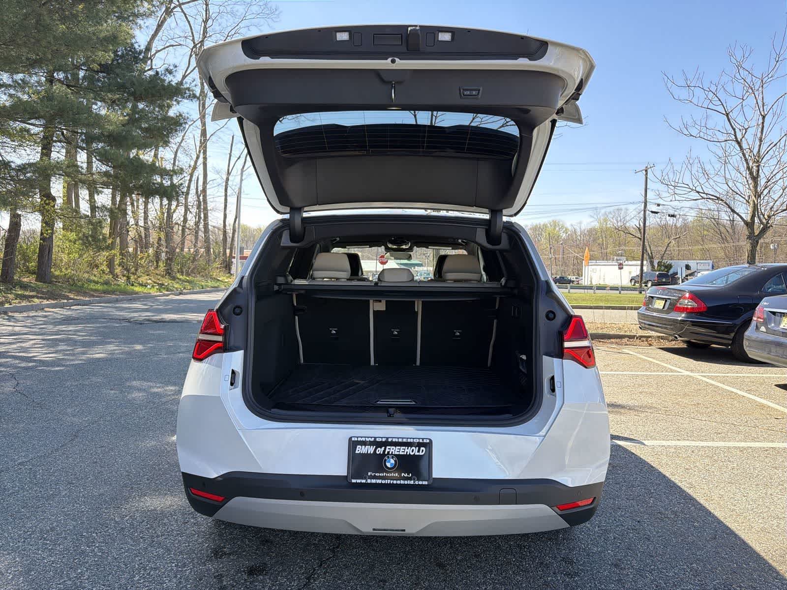 Thumbnail: 2025 BMW X3 - 27