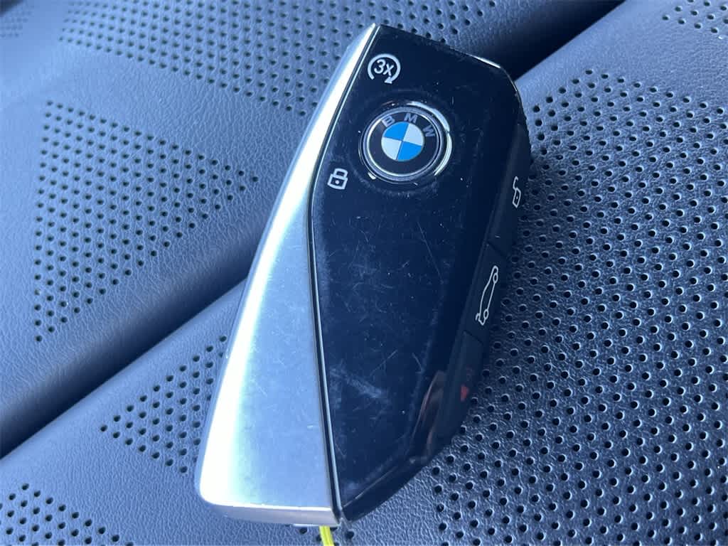 Thumbnail: 2025 BMW i7 - 28