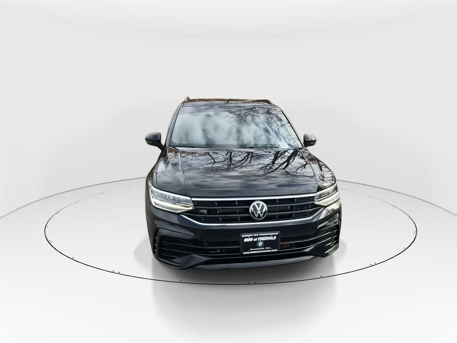 2022 Volkswagen Tiguan SE R-Line Black photo 4