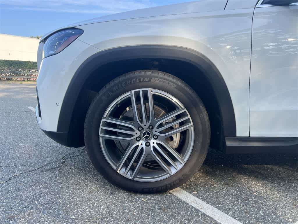 Thumbnail: 2025 Mercedes-Benz GLS - 16