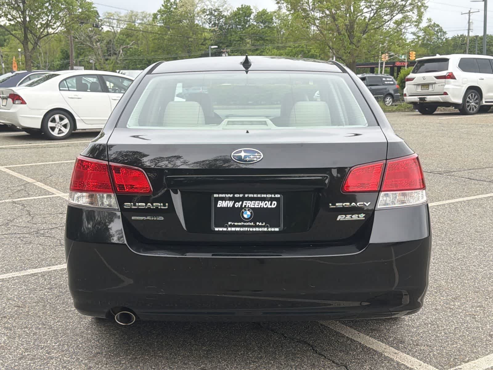 Thumbnail: 2011 Subaru Legacy - 13