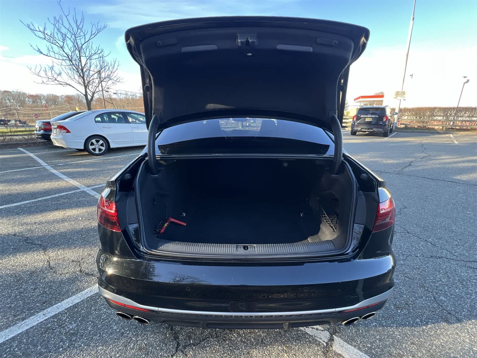 Thumbnail: 2021 Audi S4 - 27