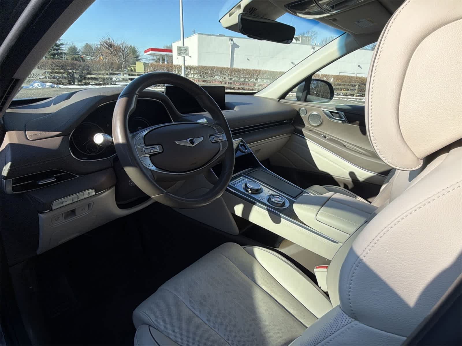 Thumbnail: 2023 Genesis GV80 - 10