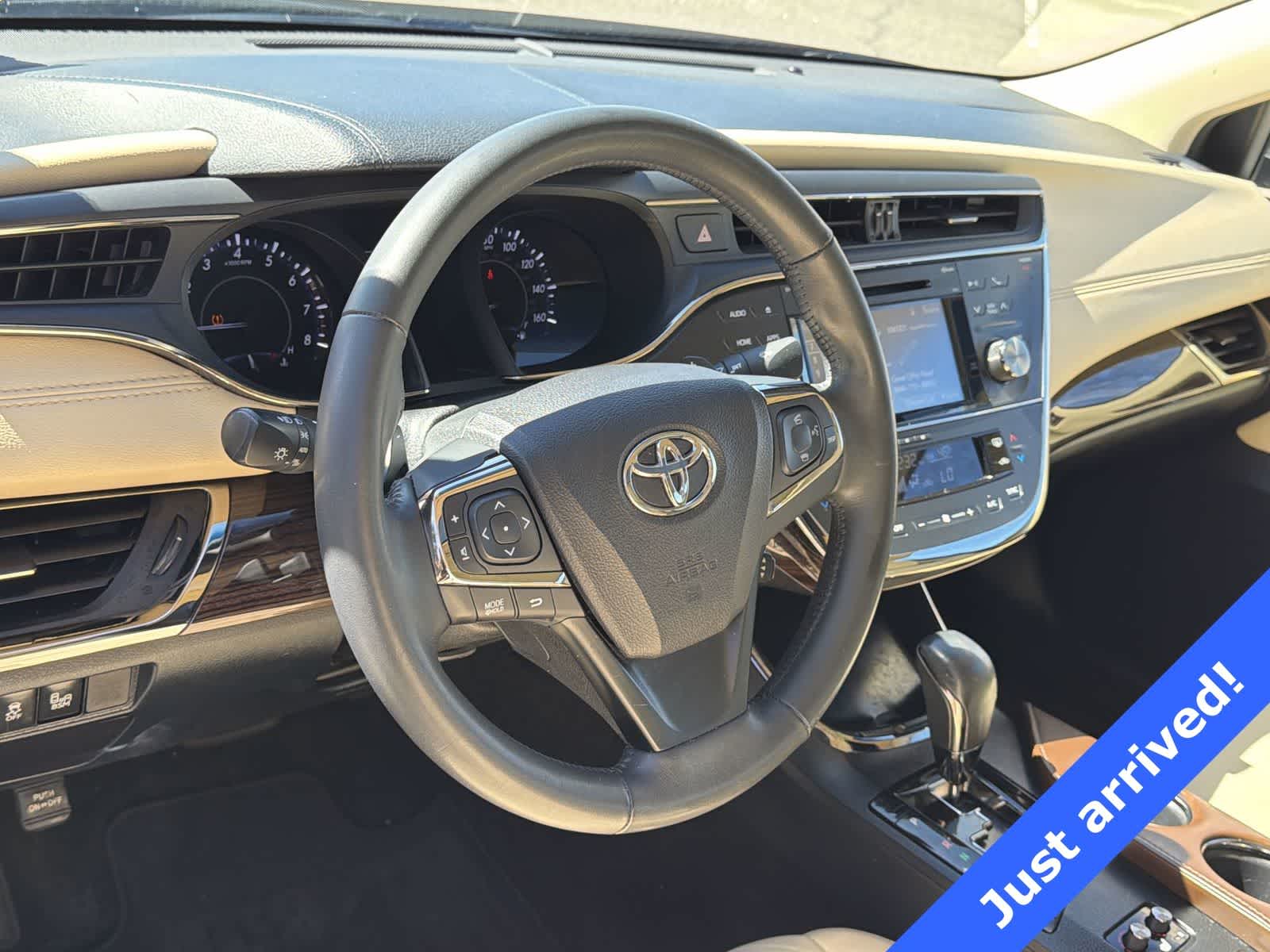 Thumbnail: 2015 Toyota Avalon - 23