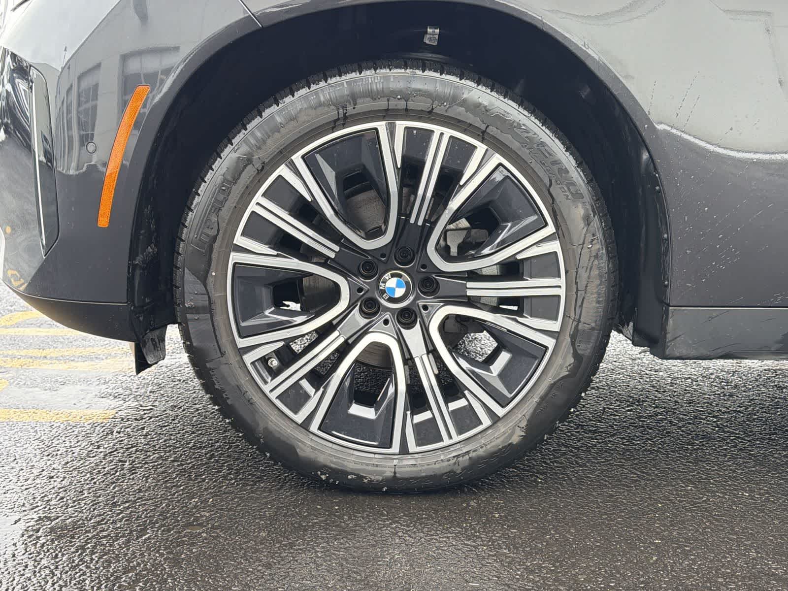 Thumbnail: 2025 BMW X3 - 16