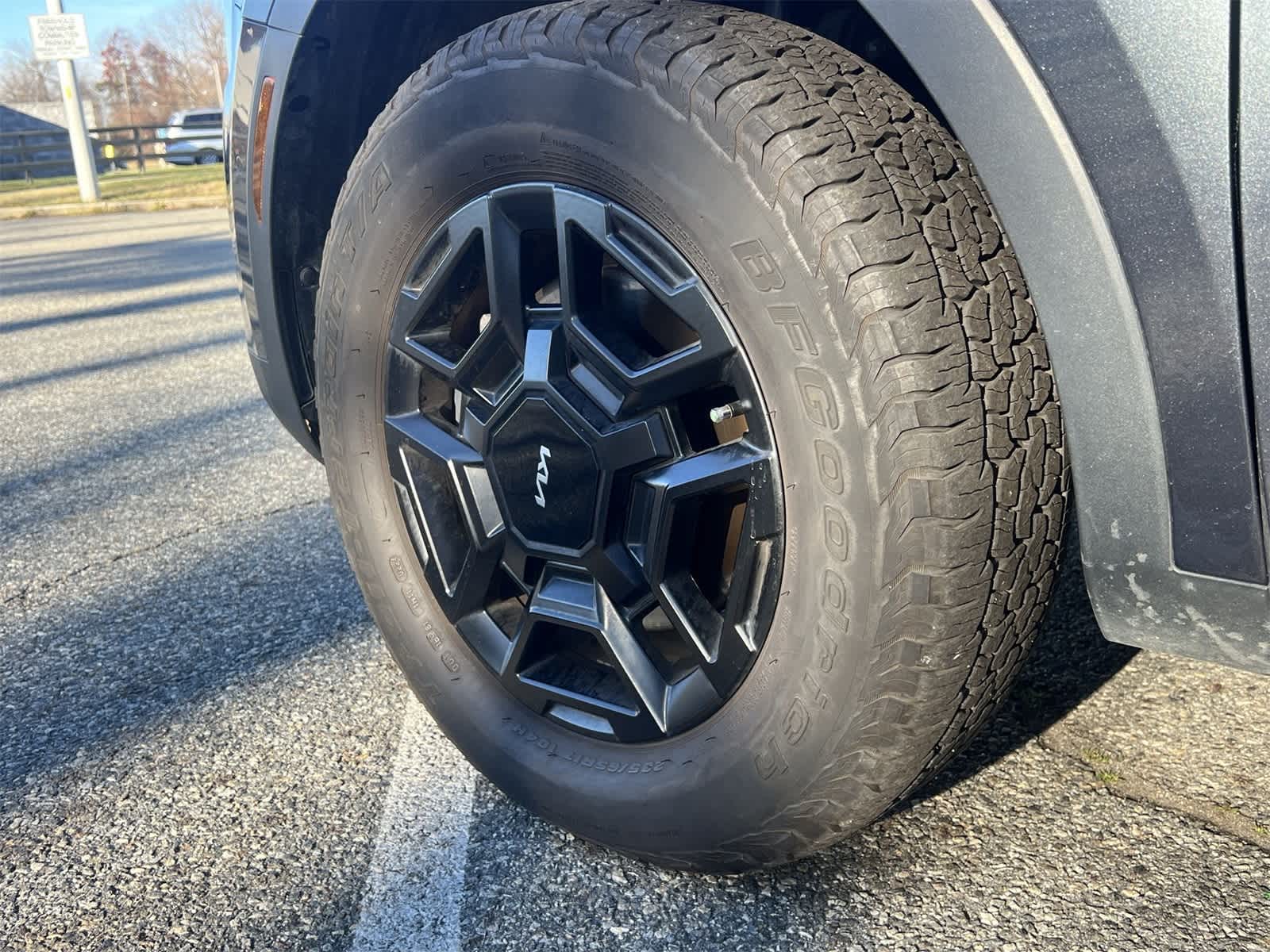 Thumbnail: 2024 Kia Sorento - 16