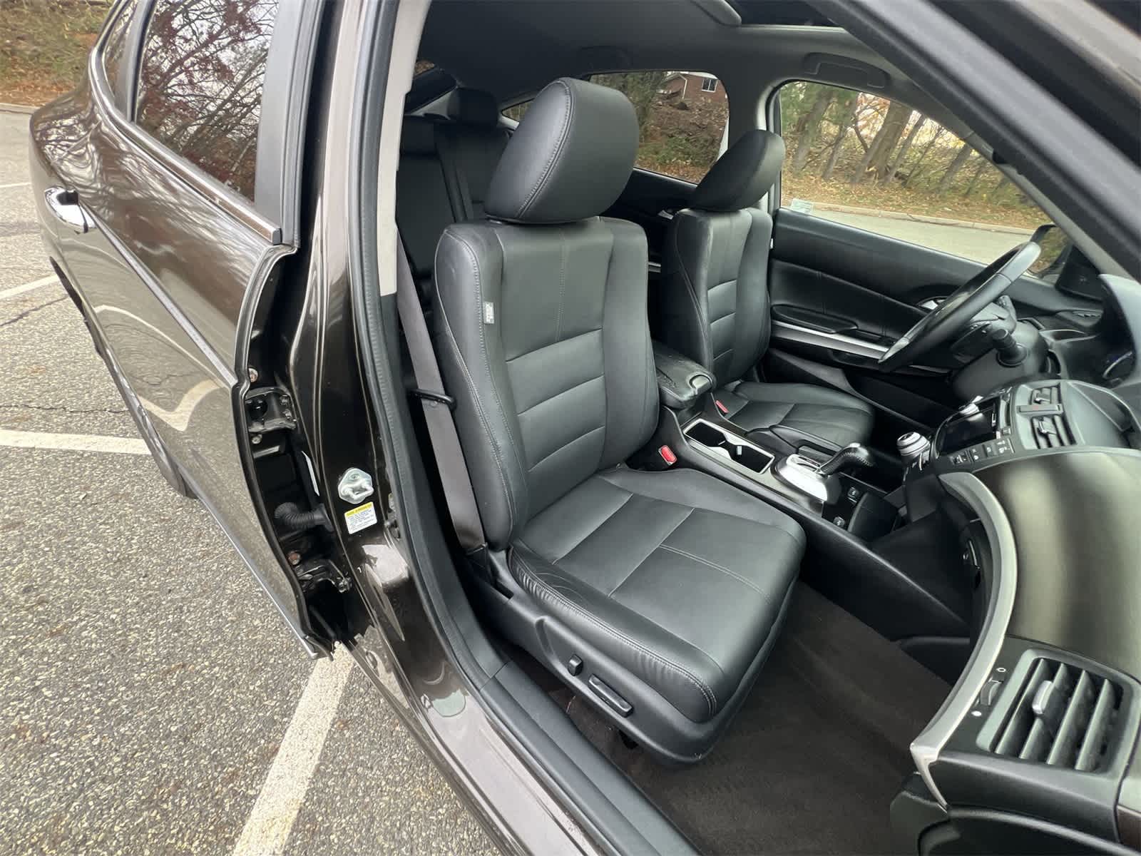 Thumbnail: 2013 Honda Crosstour - 22