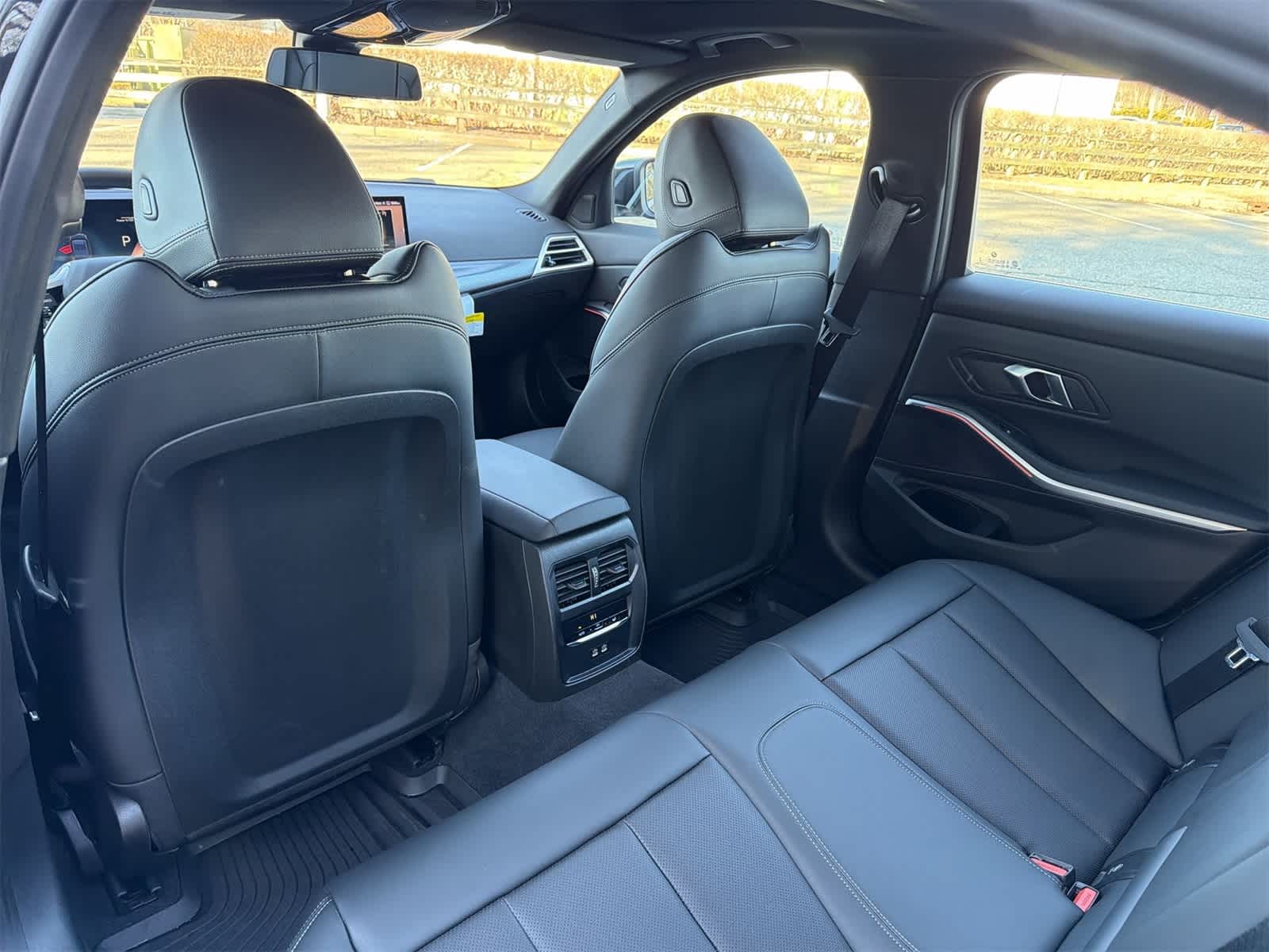 Thumbnail: 2025 BMW 3 Series - 20