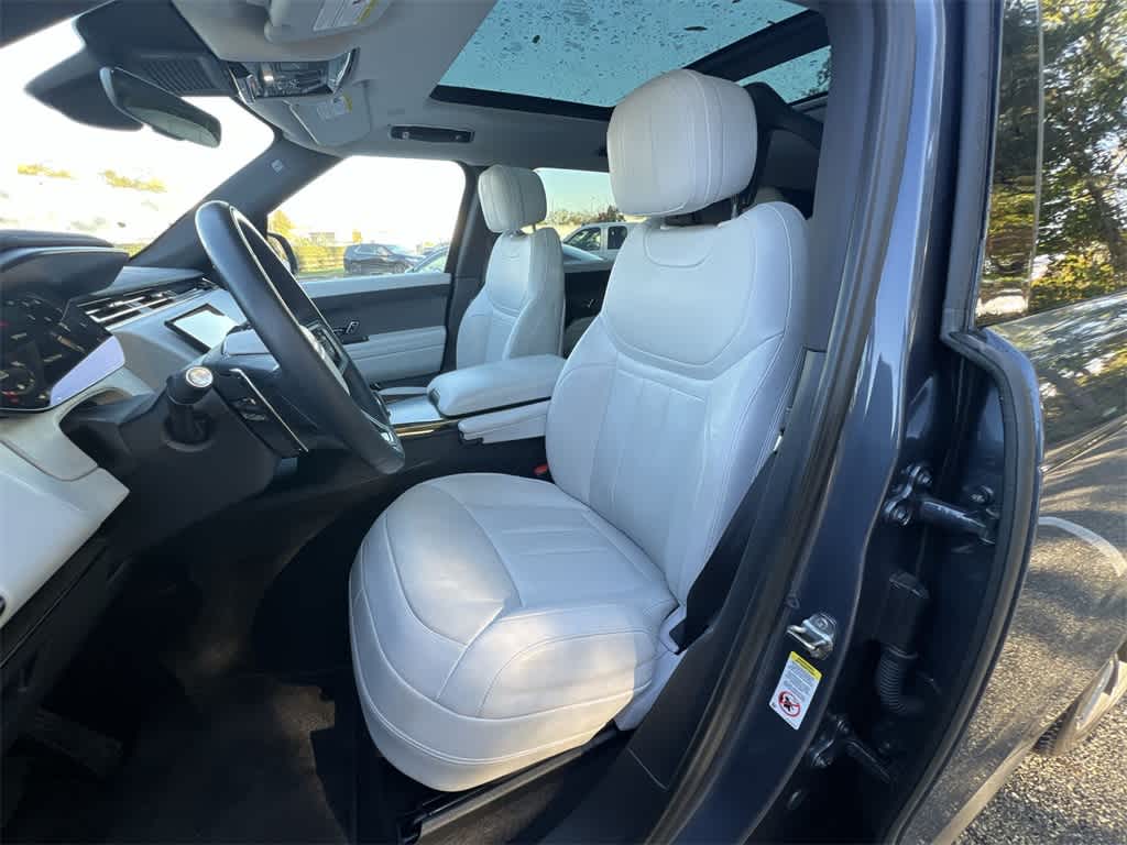 Thumbnail: 2024 Land Rover Range Rover Sport - 19